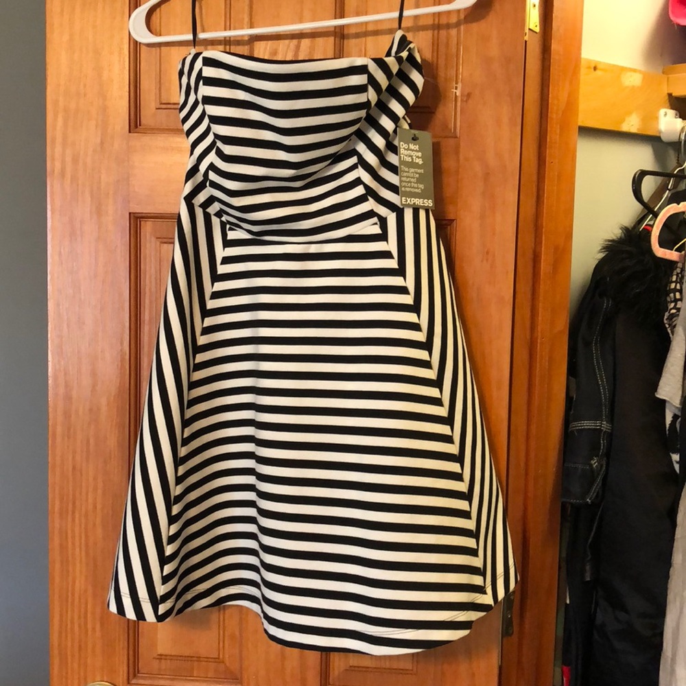 Express dress